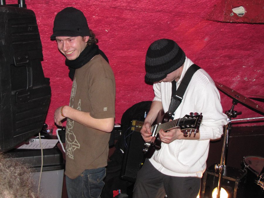 Revolution Dub / Open Mic - Revolution Dub + Skyman Selecta Sound + Open Mic - Photo n12