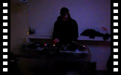 X-Pulsion Vinyl Gurilla part VII - Le Cube  Besanon - 05/03/2010 video n1