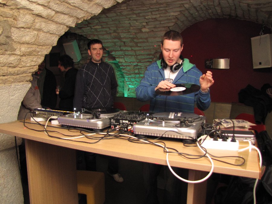 DJ Naze et DJ Profka - DJ Naze Et DJ Profka - 12/03/2010 - La Cour des Miracles à Besançon - Photo n6