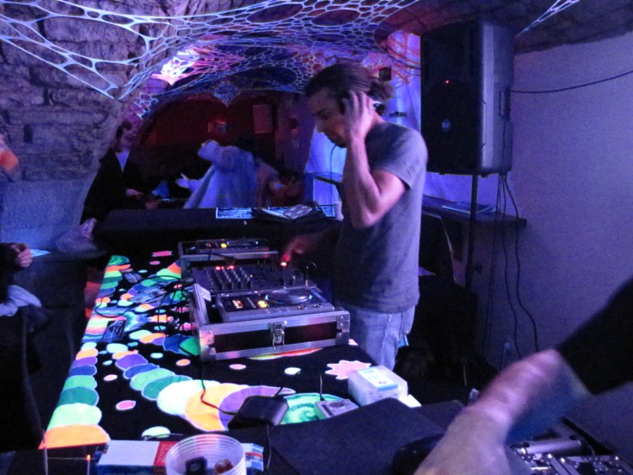 Sismo - Soirée Goa Psy Trance au CDM à Besançon - 26/02/2010 - Photo n2