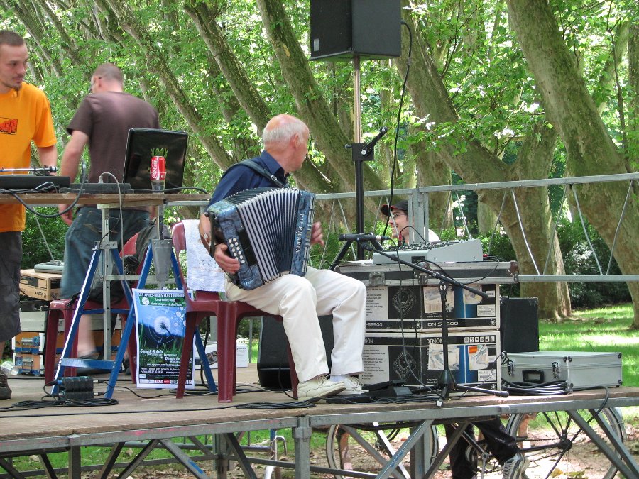 Son et Ambiance - Bezen Tongs 2009 - Photo n8