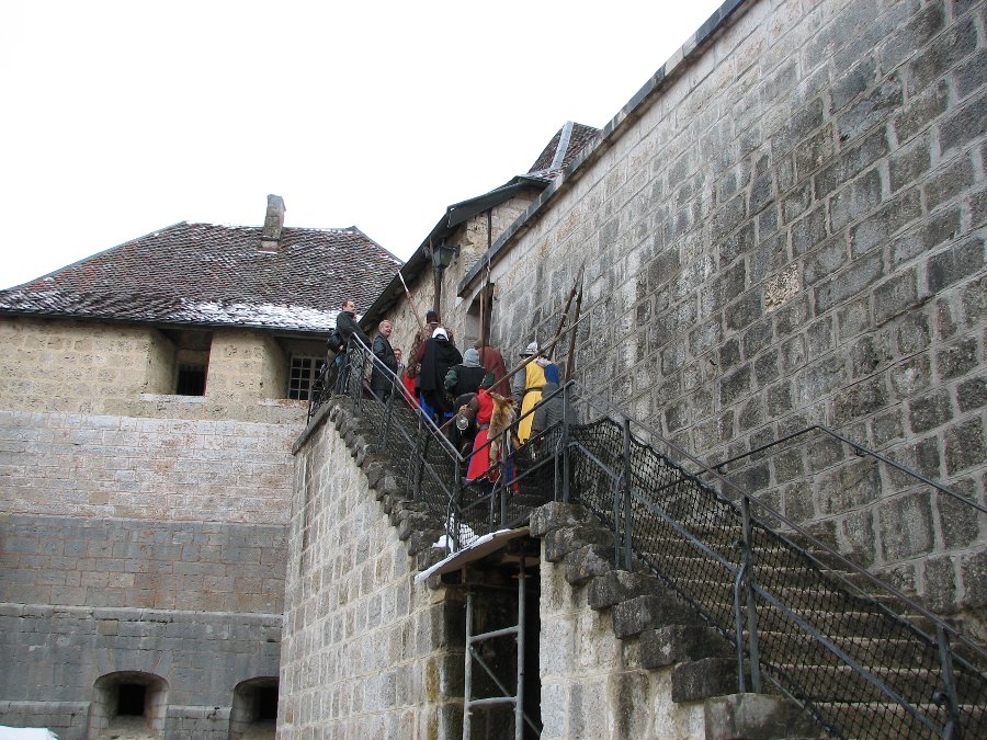 Combats - Fête médiévale au Château de Joux (25) - Photo n22