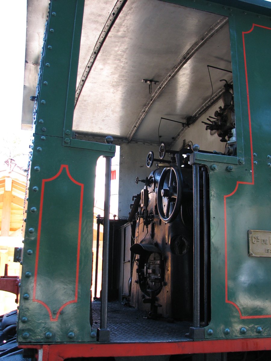 Les locomotives - Le Conifer - Train touristique à vapeur - Photo n8