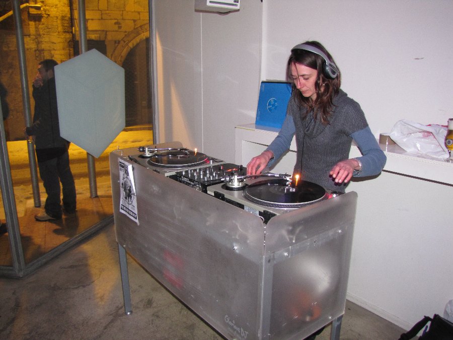 DJ Ellipse - Vinyl Guérilla Part IV - 08/01/2010 - Le Cube à Besançon - Photo n2