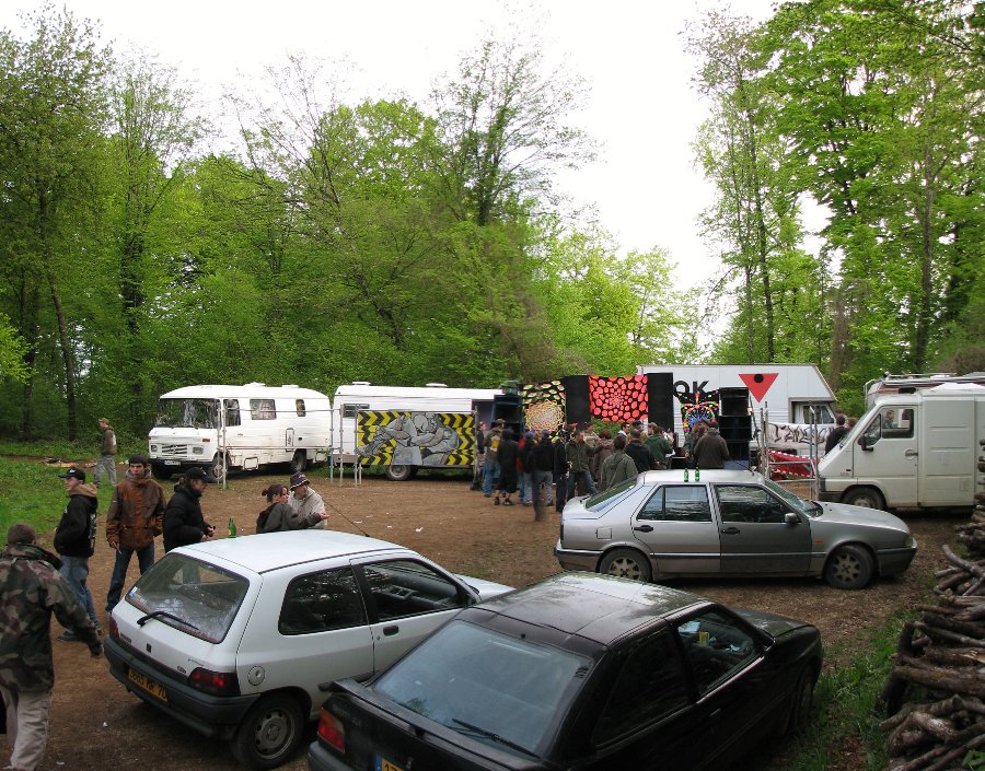 Mix et live electro - Les Djvres - 1er mai 2008 en Haute-Saône  - Photo n24
