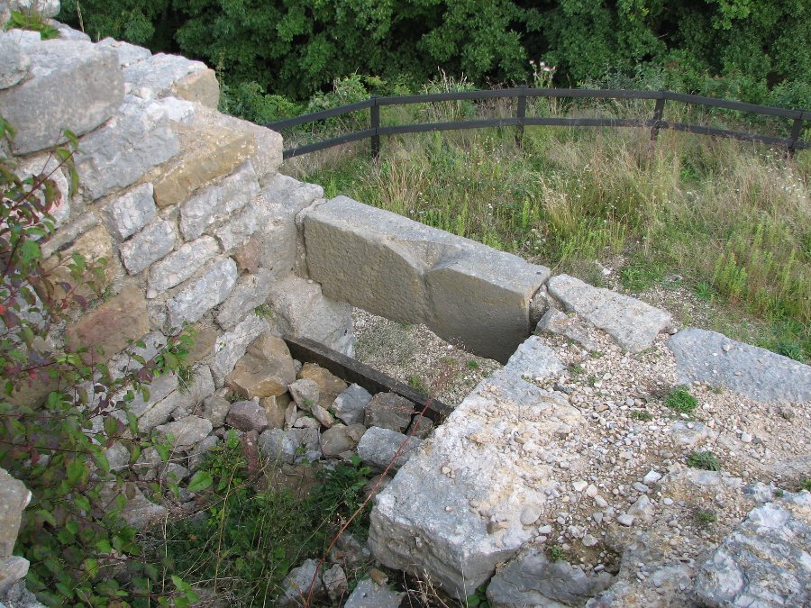 Fort de Montfaucon - Ruines - Forts, châteaux et ruines en Franche-Comté - Photo n41