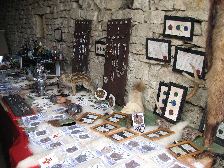 Exposants - Fête médiévale au Château de Gondenans-Montby (70) - Photo n8
