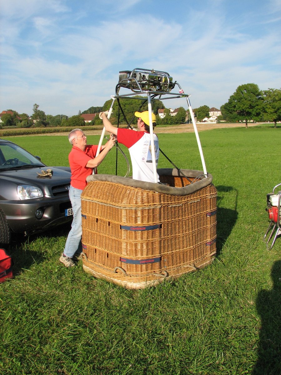 Vol en montgolfière - Baptême de lair en montgolfière - Photo n3