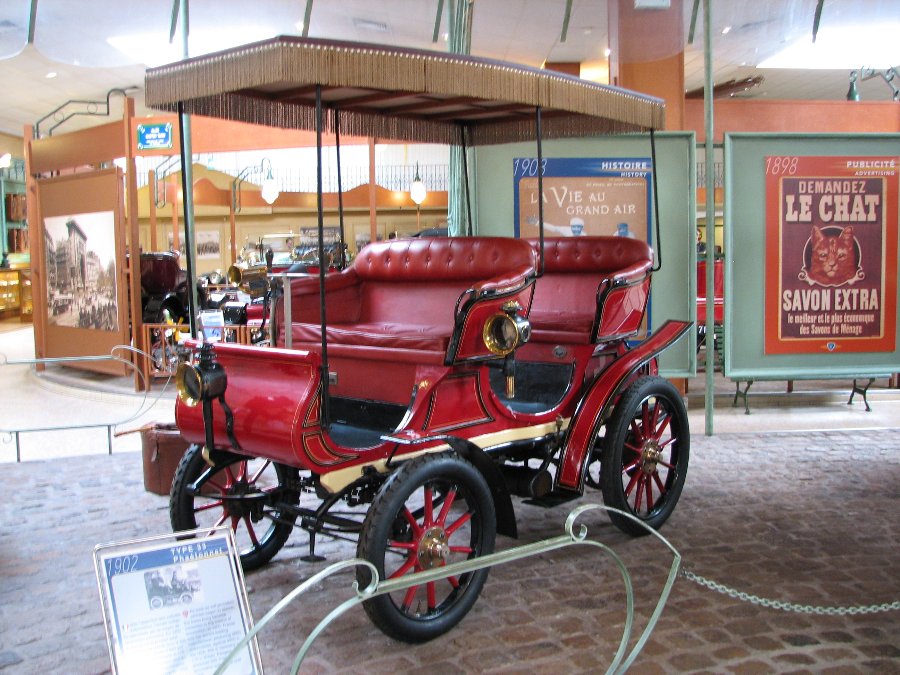 Voitures - Musée de laventure Peugeot à Sochaux (90) - Photo n5