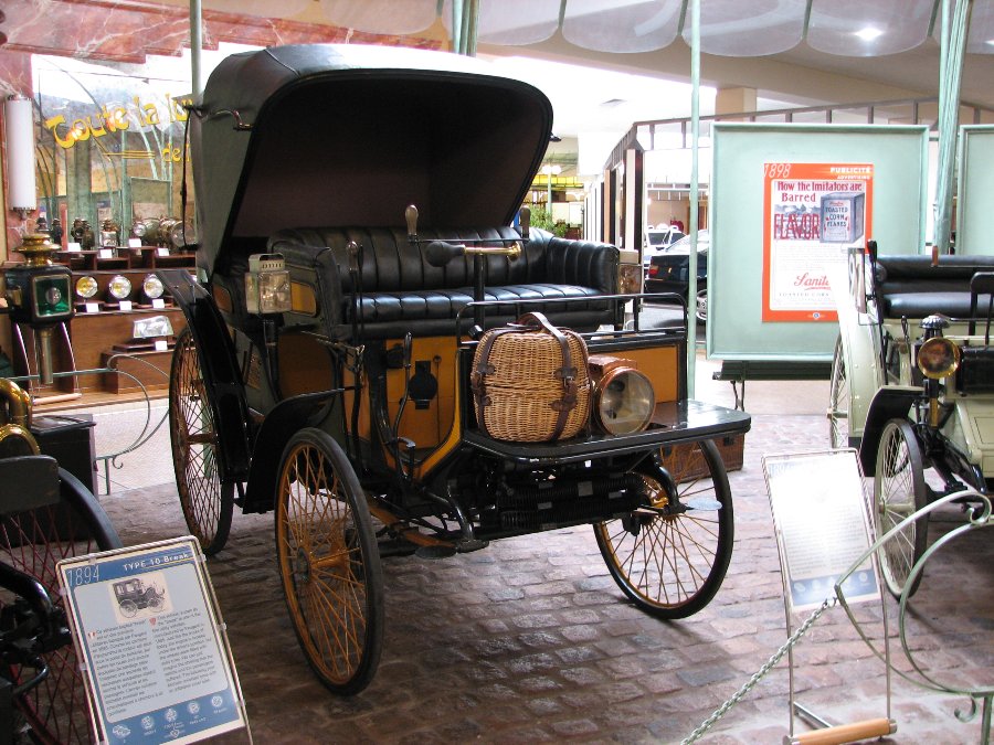 Voitures - Musée de laventure Peugeot à Sochaux (90) - Photo n9