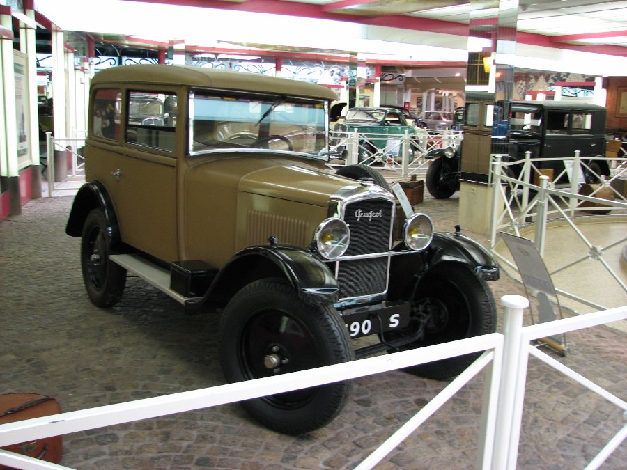 Voitures - Musée de laventure Peugeot à Sochaux (90) - Photo n41