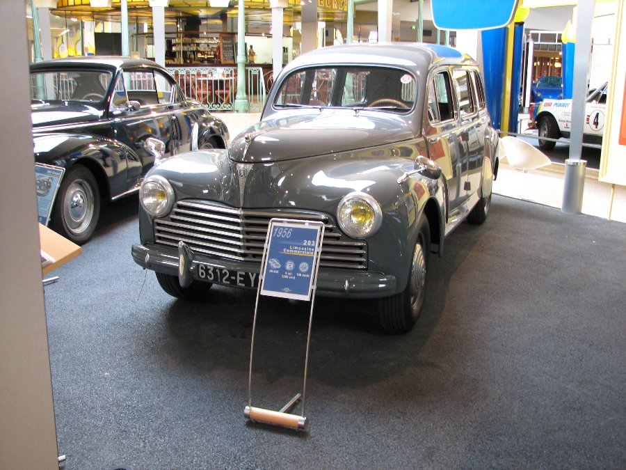 Voitures - Musée de laventure Peugeot à Sochaux (90) - Photo n58