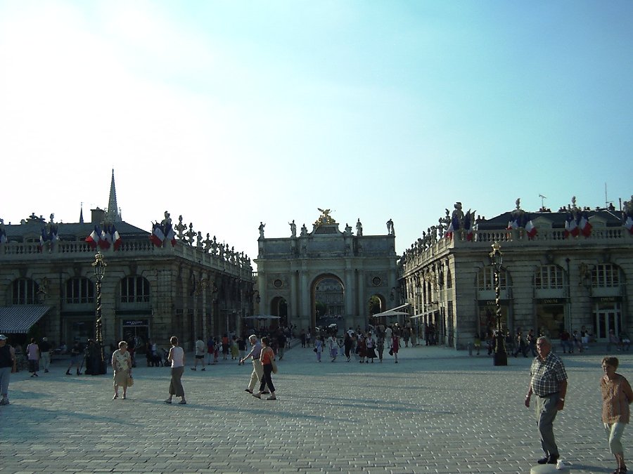 Place Stanislas - Jour (2005) - Ville de Nancy et Lunéville - Photo n3