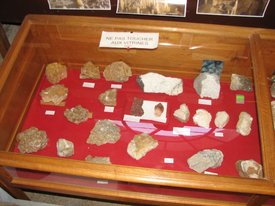 Exposition de minéraux à Rougemont - Journées du patrimoine 2008 - Photo n27