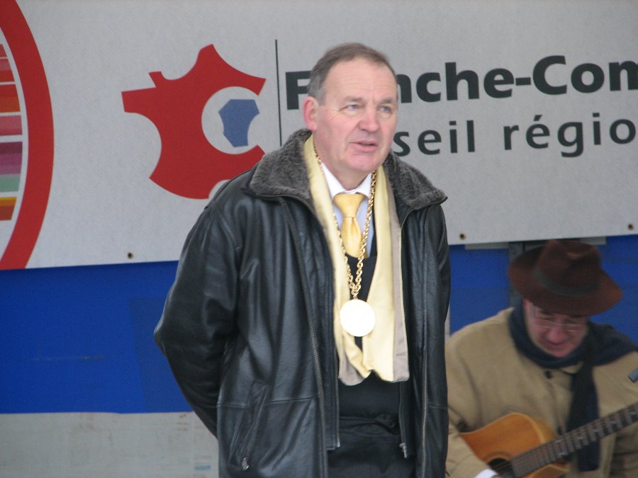 Cérémonie - Percée du vin jaune - Photo n4